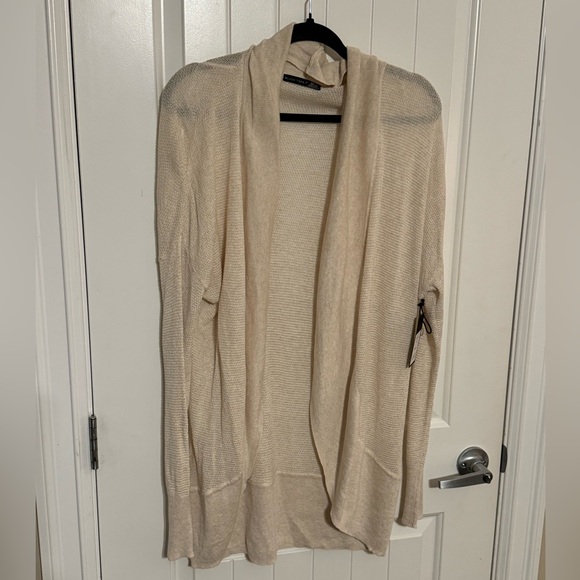 High quality, sheer cardigan - Picture 1 of 7
